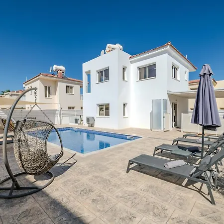 Ayia Triada Gardens *