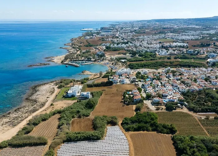 Ayia Triada Gardens * Protaras